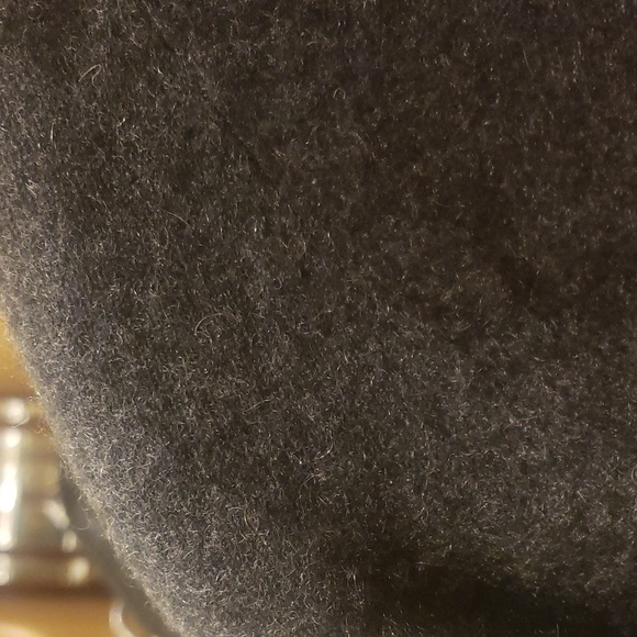 Nwt Tahari cashmere dark gray sweater with pearls buttons - Picture 9 of 12